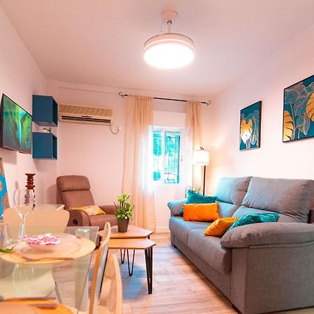 Ferienwohnung Edomus Playa Y Sol Boutique Sevilla Exterior foto